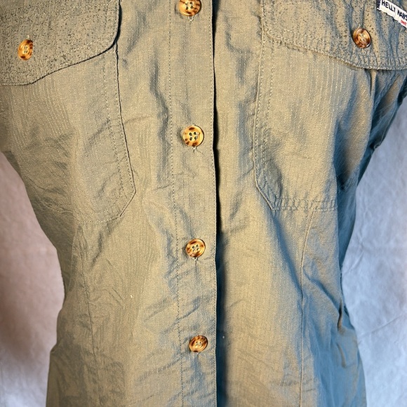 Women’s vintage Helly Hanson button down collared hiking tank top - Picture 4 of 8